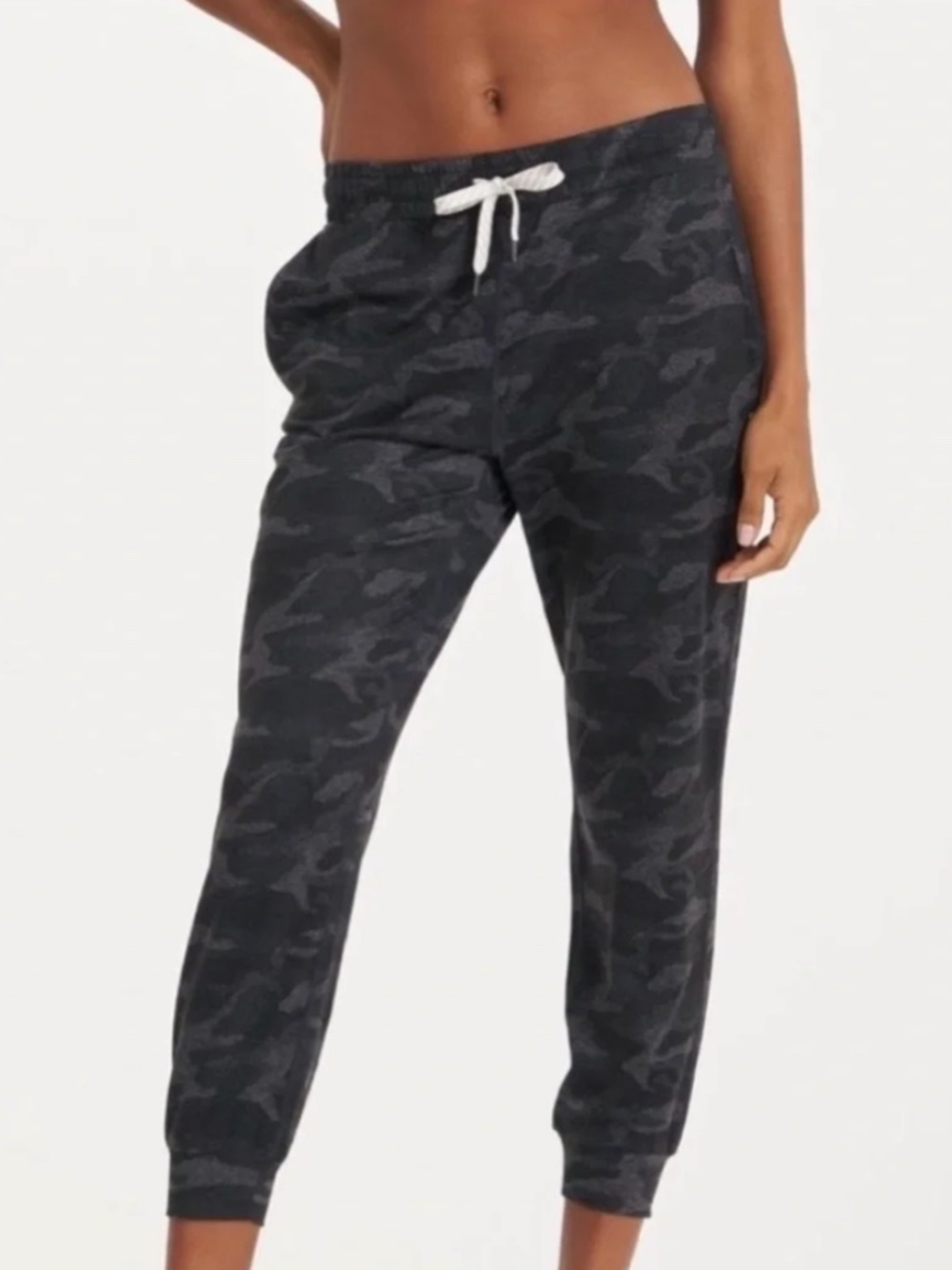 Vuori Halo Performance Jogger Black Camo Heather